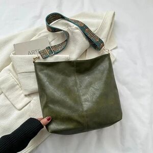 NEW Green Fashion Bag
